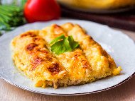 Рецепта Канелони с пилешко филе и 3 вида сирена - сирене рикота, синьо сирене, пармезан на фурна